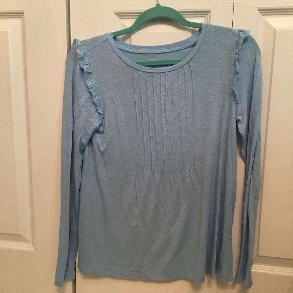 Aerie long sleeve tshirt with ruffle accents- size XS